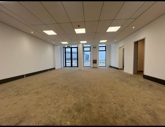 495M² WAREHOUSE TO LET IN HIGHVELD